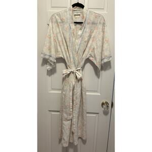 Vtg Gilligan O’Malley lace trim House Bath robe Nightgown Cottagecore Romantic
